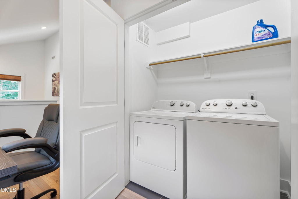 1700 Evergreen Avenue - Photo 26