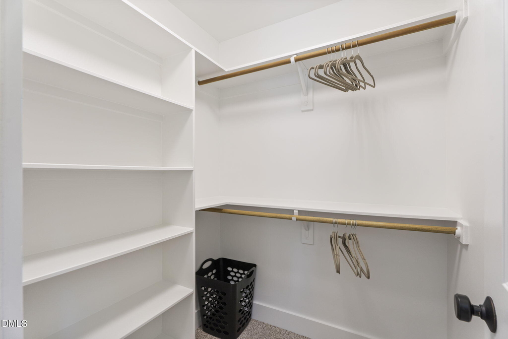 1700 Evergreen Avenue - Photo 18