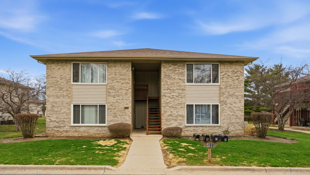 490 Westwood Court - Photo 1