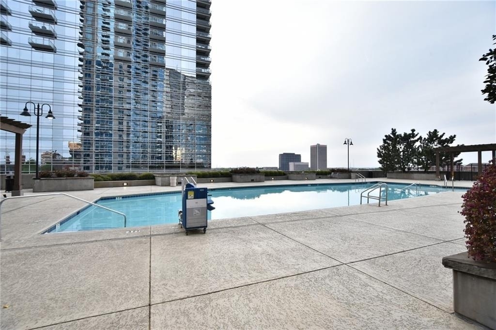 400 W Peachtree Street Nw - Photo 26