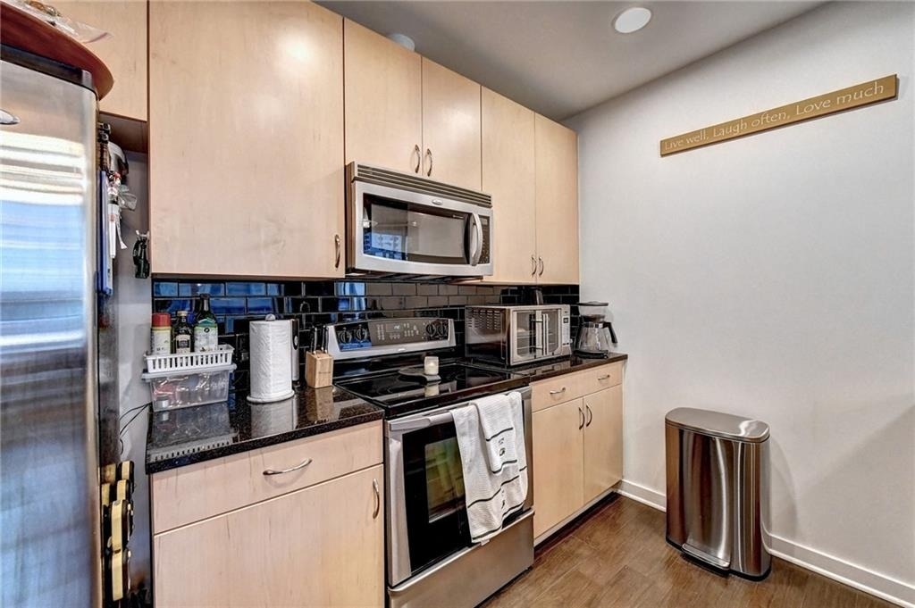 400 W Peachtree Street Nw - Photo 8