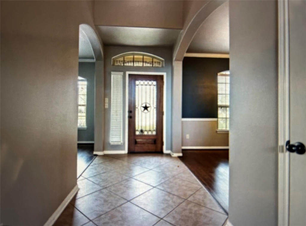 7936 Lake Commons Drive - Photo 3