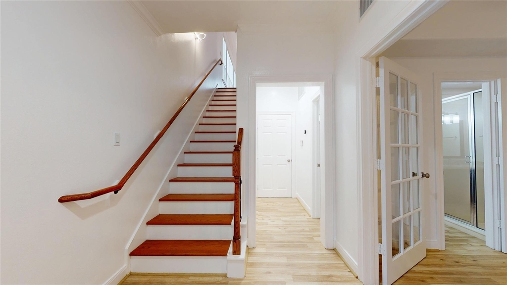 328 Malone Street - Photo 1