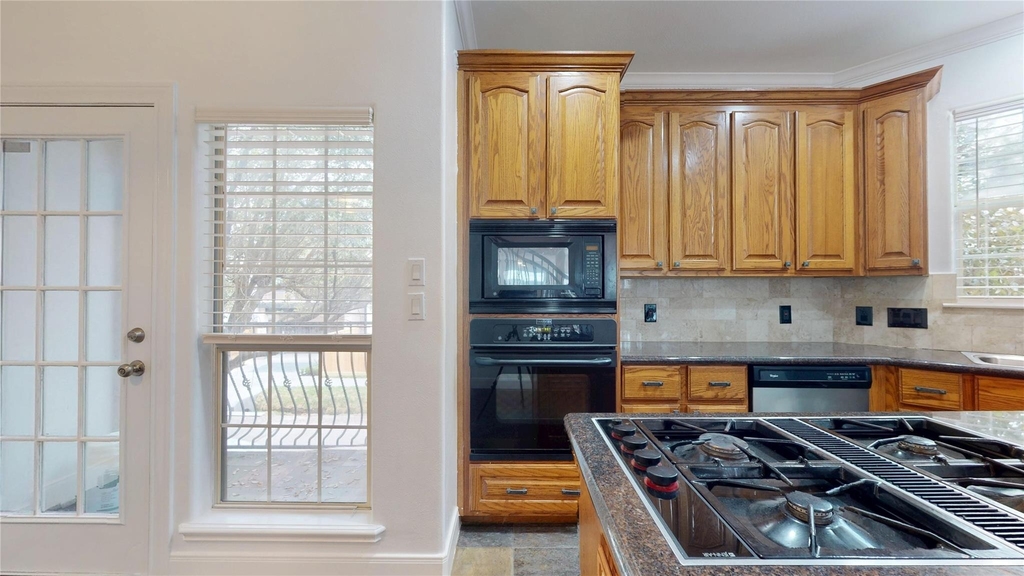 328 Malone Street - Photo 16