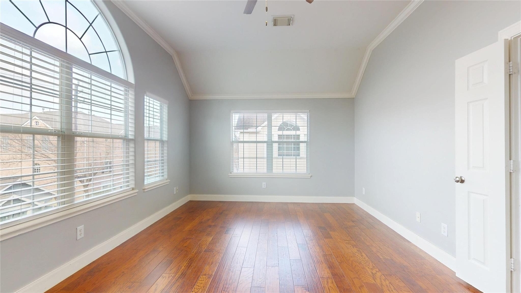 328 Malone Street - Photo 24
