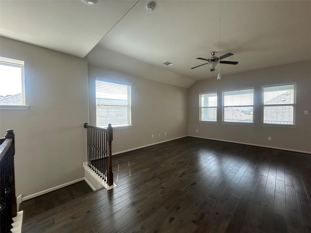 3132 Dunsmore Manor Court - Photo 16