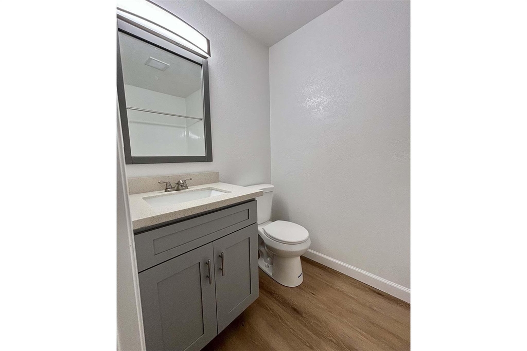 2701 Randolph St - Photo 4