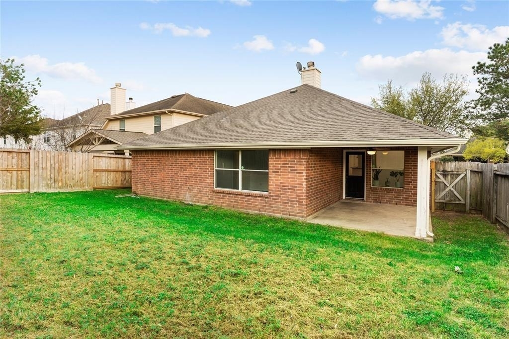 15323 Redbud Berry Way - Photo 19