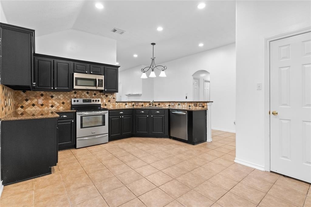 15323 Redbud Berry Way - Photo 9