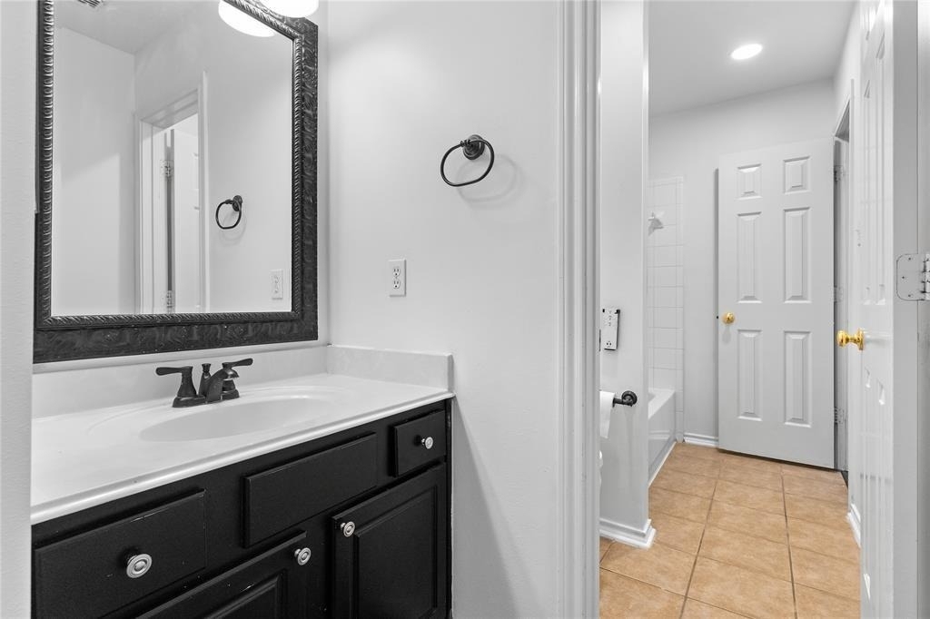 15323 Redbud Berry Way - Photo 17