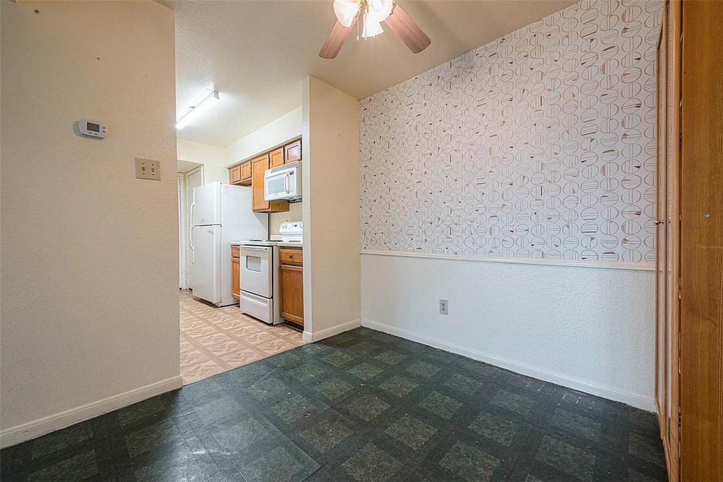 6606 De Moss Drive - Photo 4