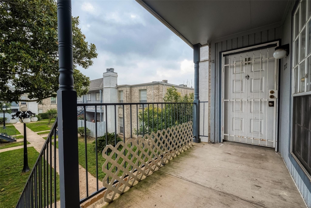 6606 De Moss Drive - Photo 0