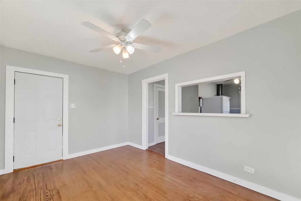 2316 Freeman Street - Photo 5