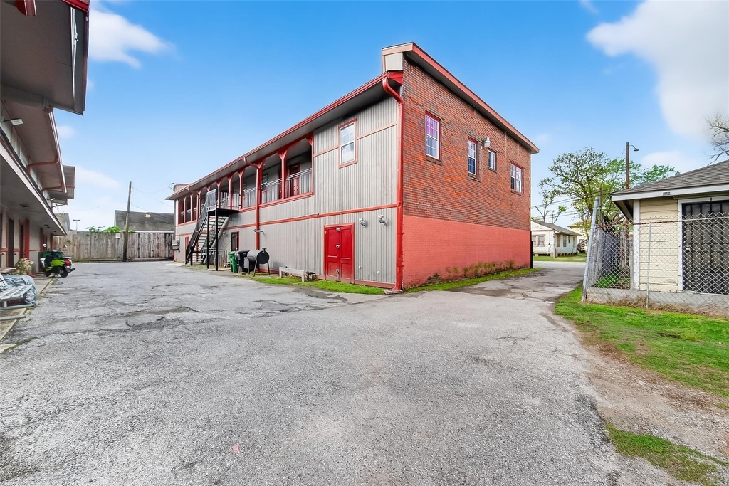 2316 Freeman Street - Photo 22