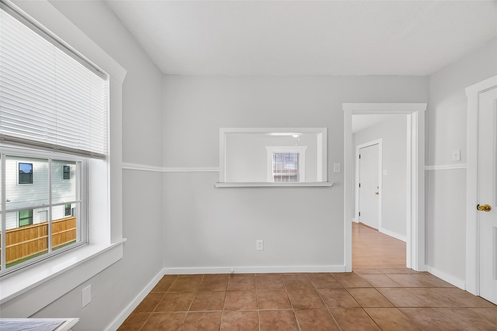 2316 Freeman Street - Photo 10