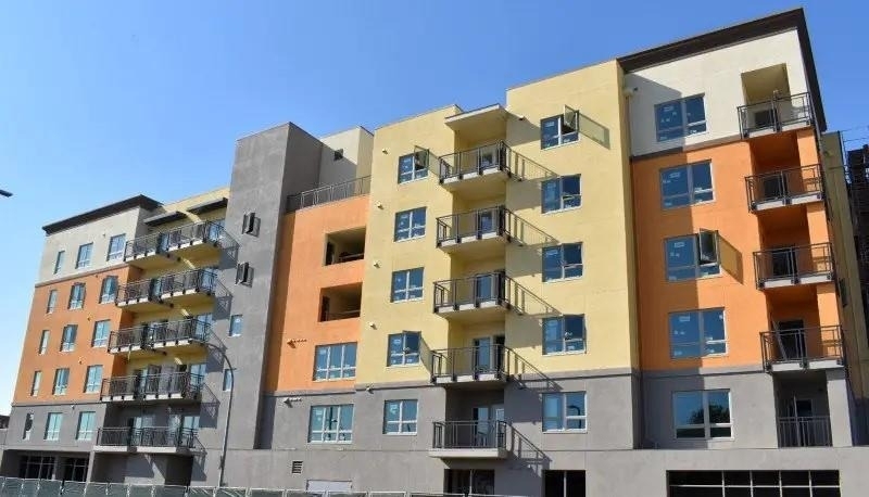 25 Harbour Wy - Photo 1
