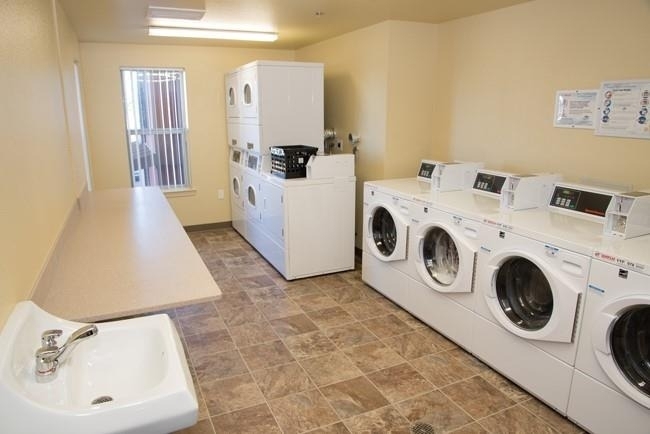 25 Harbour Wy - Photo 5