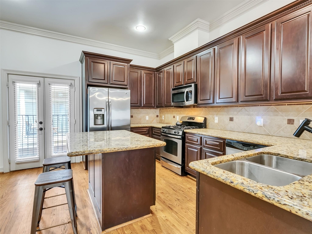 2540 Prospect Street - Photo 8