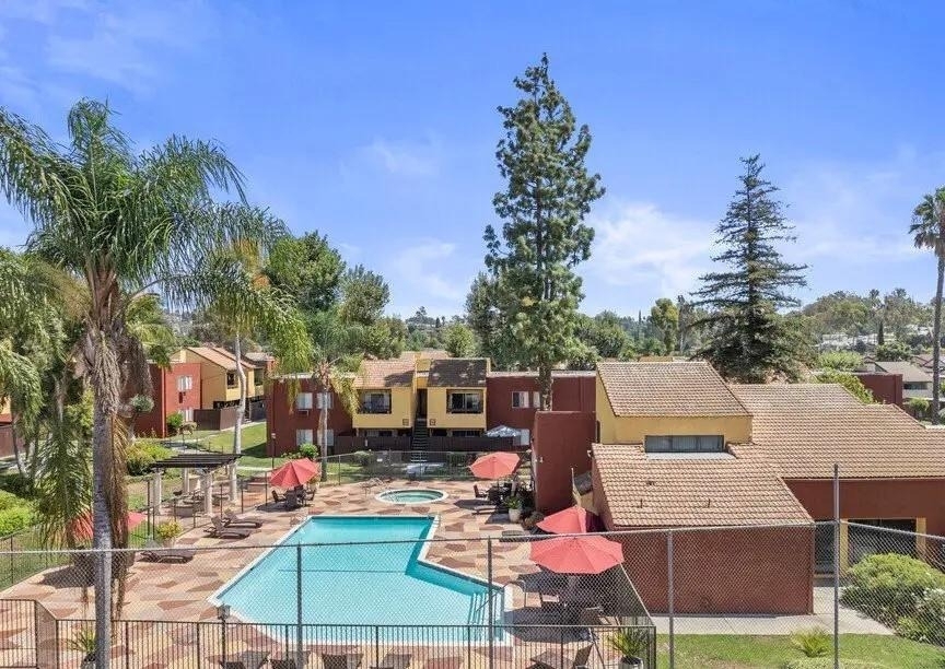 2600 S Azusa Ave - Photo 7