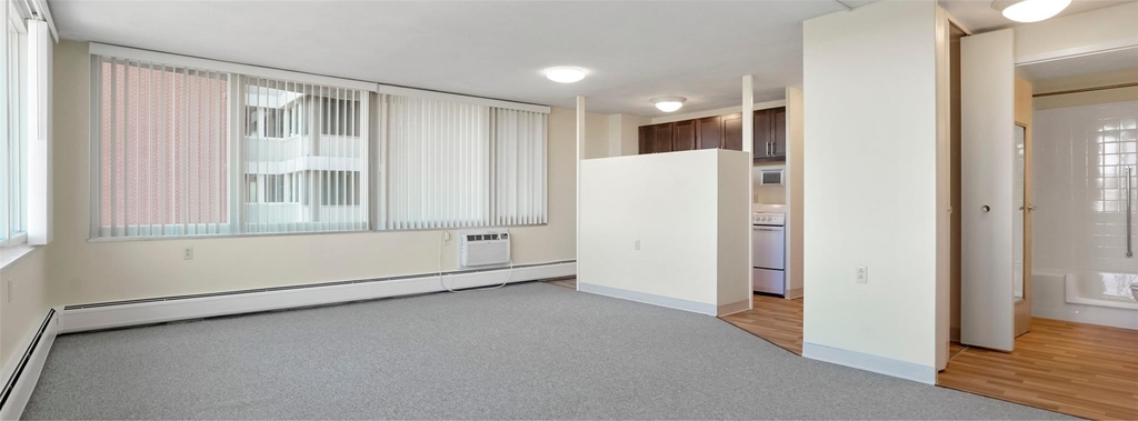 1055 Adams Circle - Photo 2