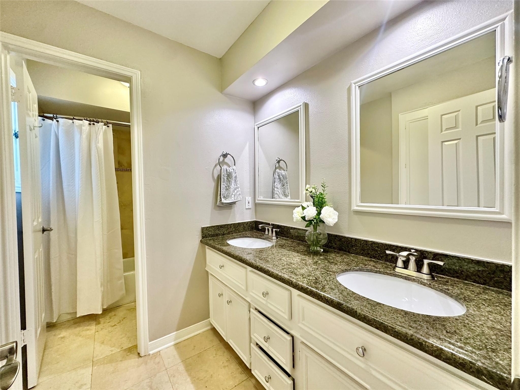 2514 Nantucket Drive - Photo 19