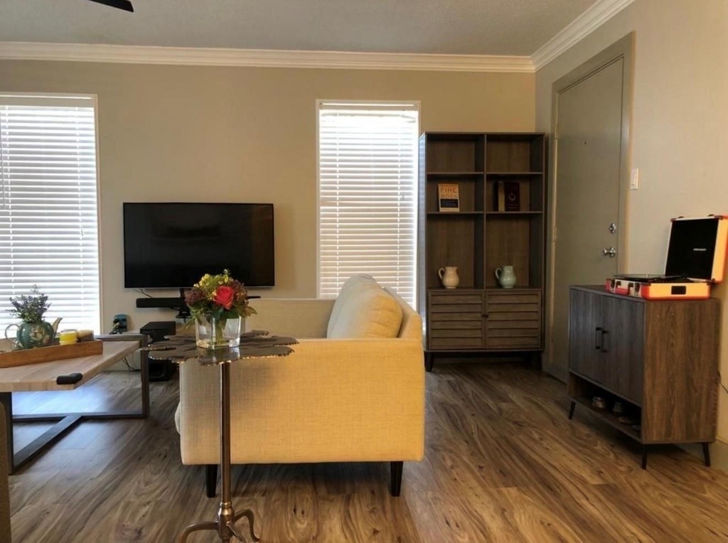 6402 Del Monte Drive - Photo 5