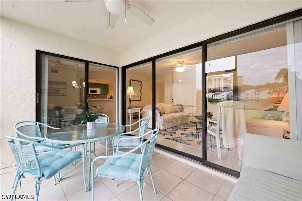 565 Beachwalk Circle - Photo 3
