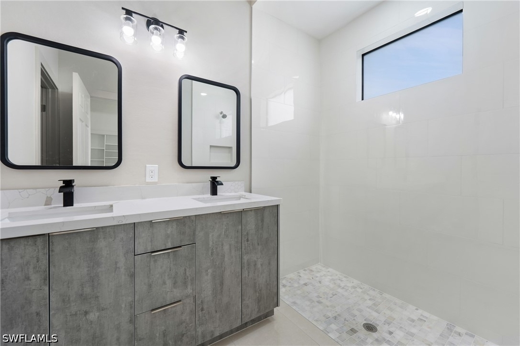 2903 37th Street W - Photo 8