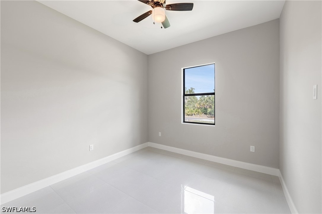 2903 37th Street W - Photo 15