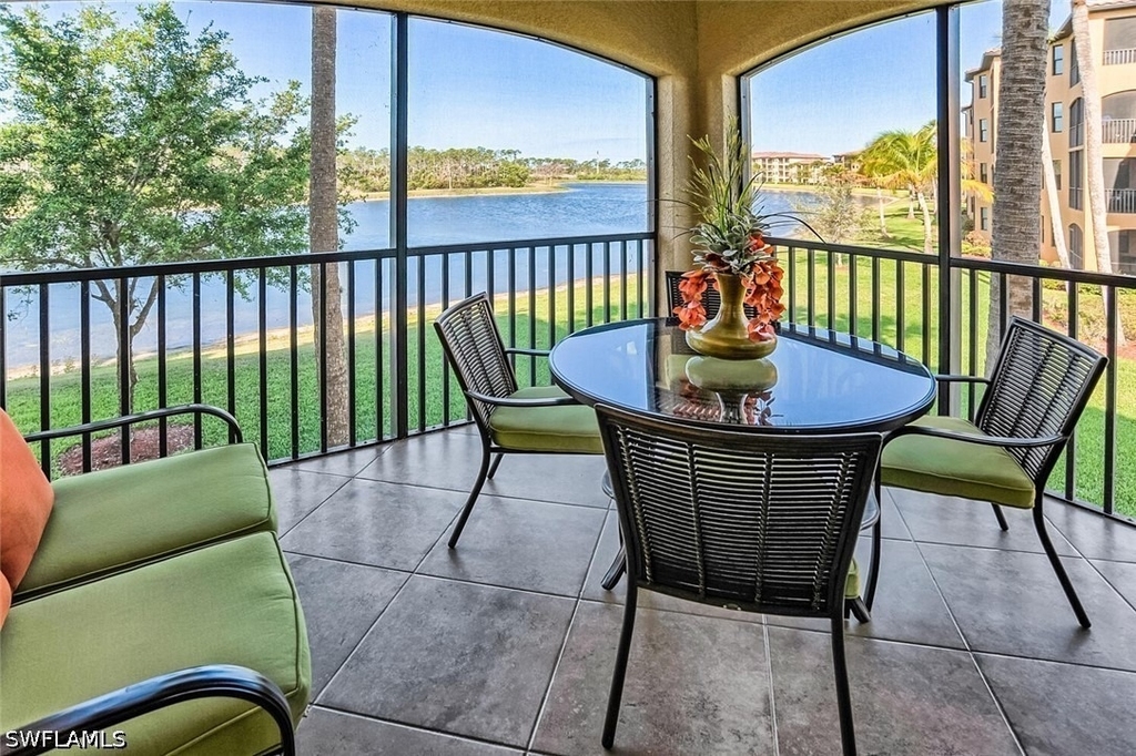 9719 Acqua Court - Photo 0