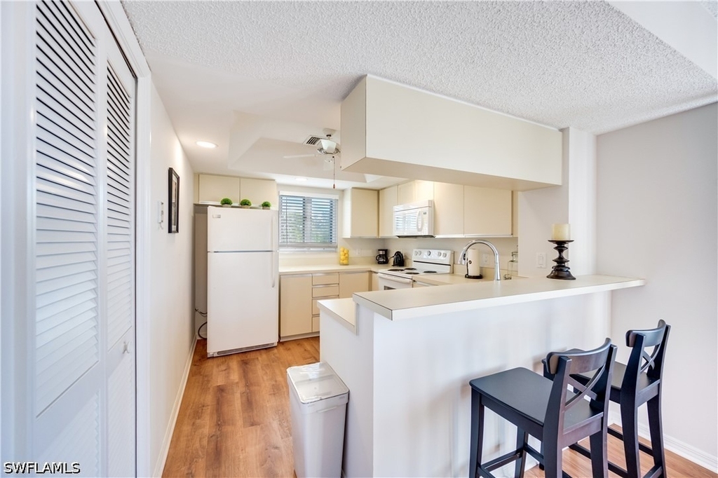 1645 Spoonbill Ln - Photo 6