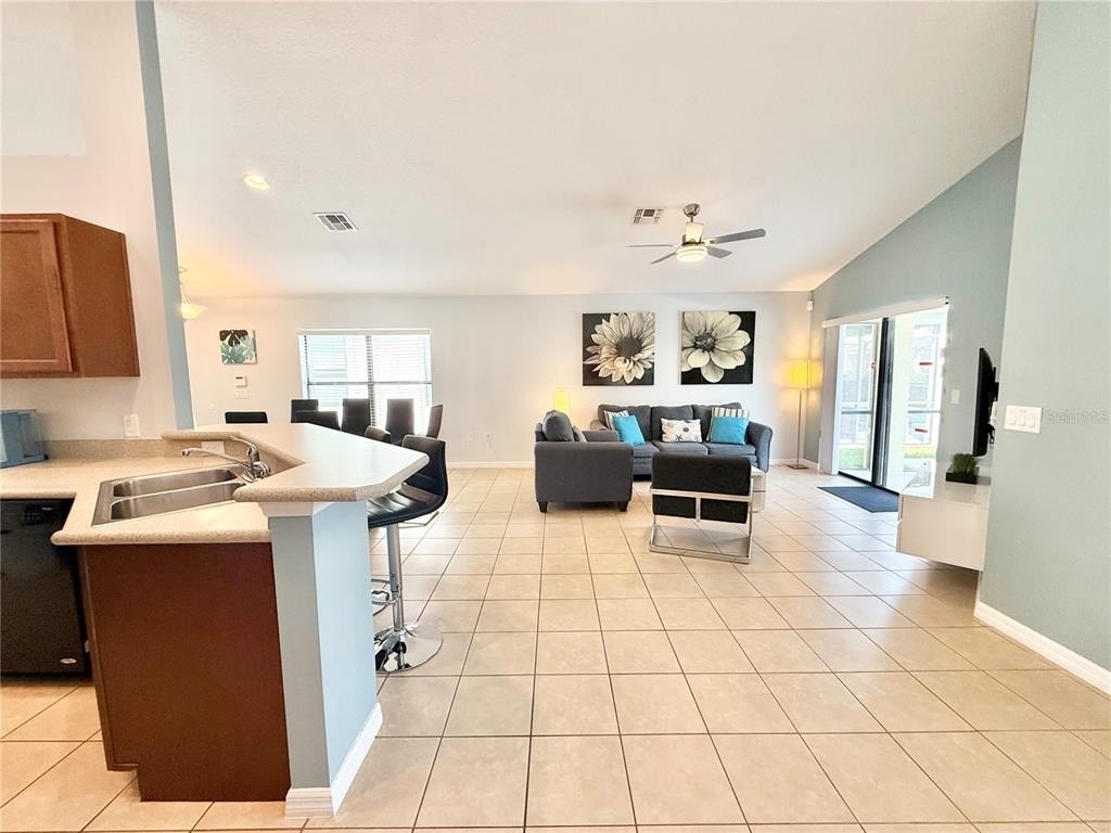 2136 Victoria Drive - Photo 8