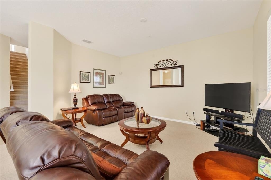 1323 Priory Circle - Photo 15