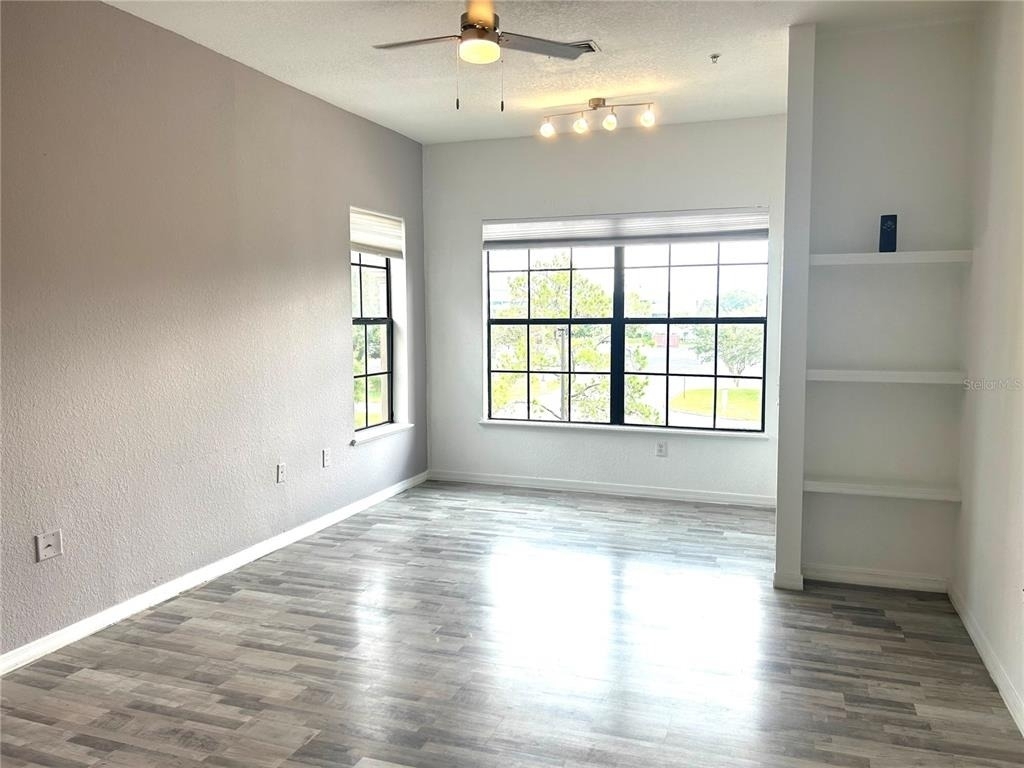 6137 Metrowest Boulevard - Photo 3