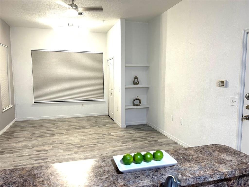 6137 Metrowest Boulevard - Photo 5
