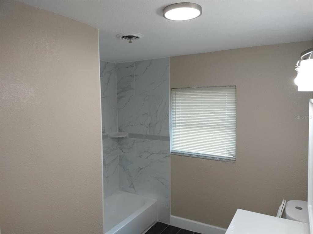 3246 Ne 7th Lane - Photo 9