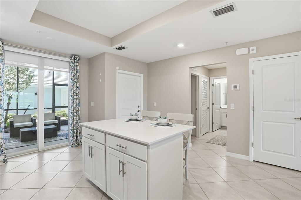 14204 Heritage Landing Boulevard - Photo 14