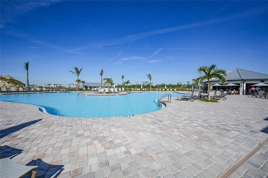 14204 Heritage Landing Boulevard - Photo 54