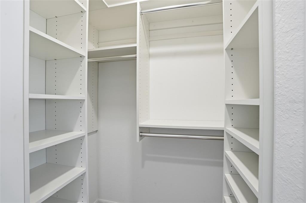 14204 Heritage Landing Boulevard - Photo 24