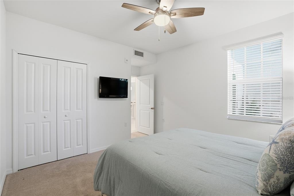 14204 Heritage Landing Boulevard - Photo 26
