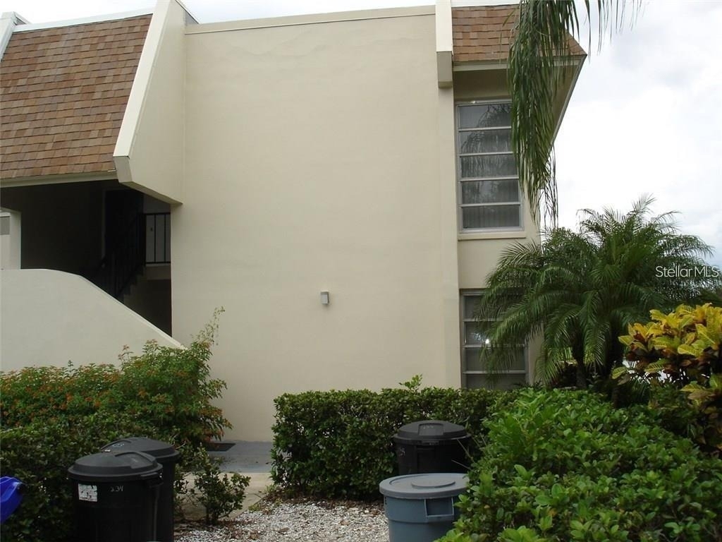 7211 W Country Club Drive N - Photo 1