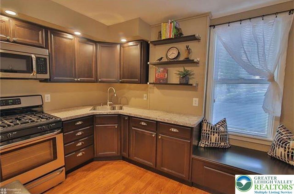 325 N 8th Street - Photo 4