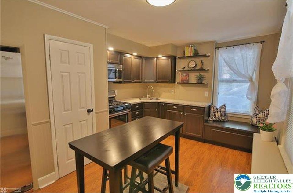 325 N 8th Street - Photo 5