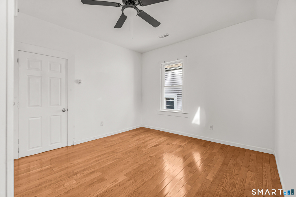 1504 Iranistan Avenue - Photo 13