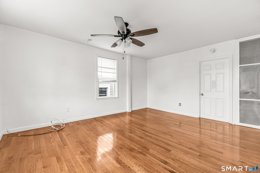 1504 Iranistan Avenue - Photo 4