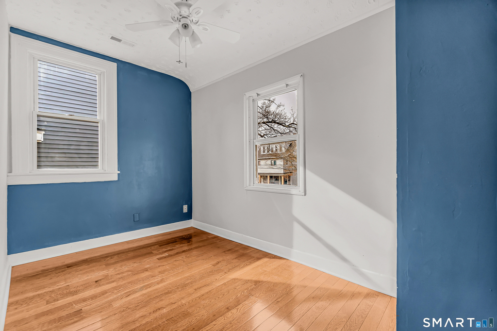1504 Iranistan Avenue - Photo 5