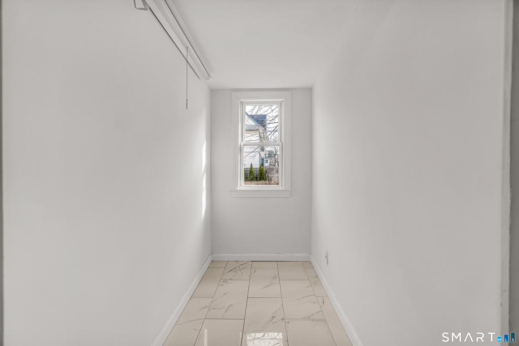 1504 Iranistan Avenue - Photo 11
