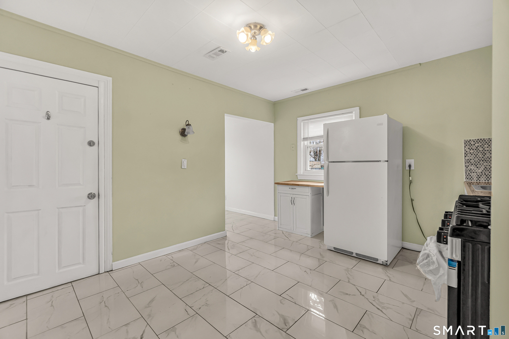 1504 Iranistan Avenue - Photo 9