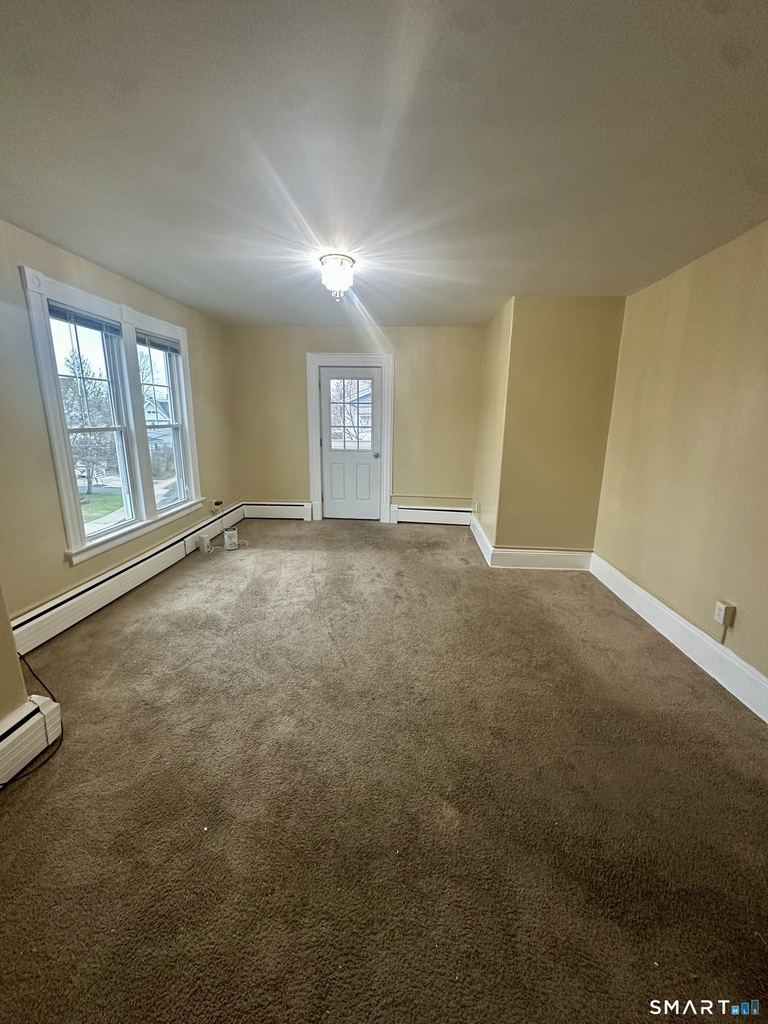 134 Queen Street - Photo 3