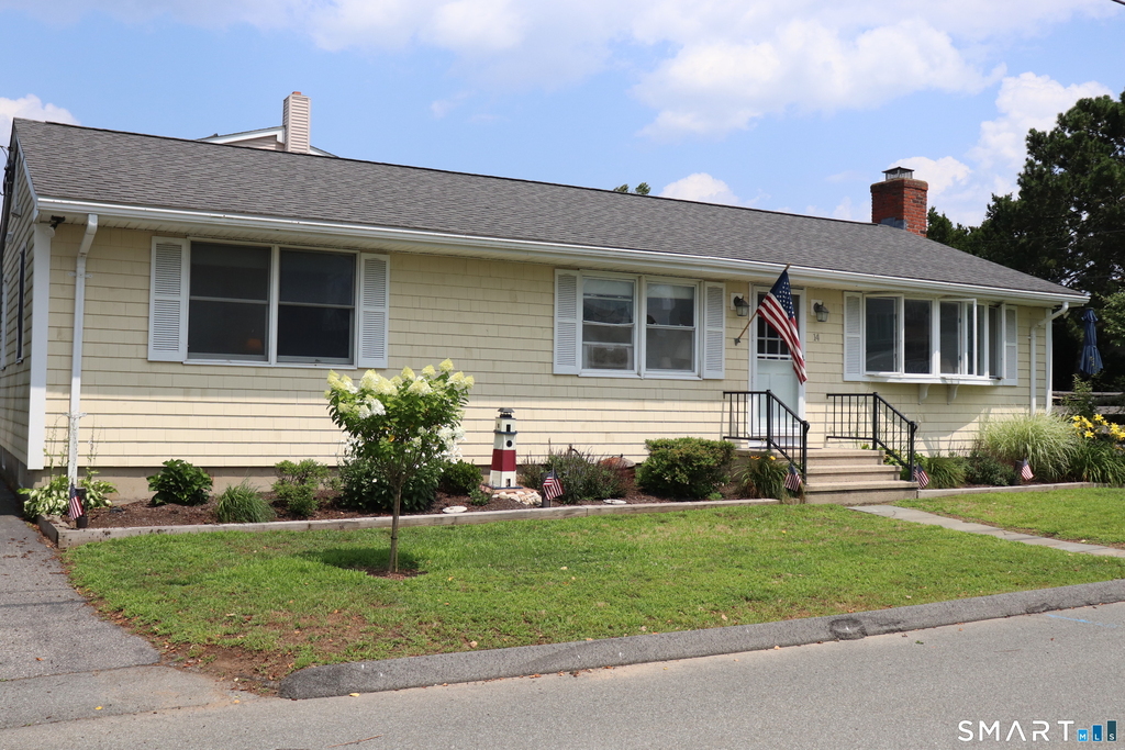 14 Leeway Drive - Photo 1